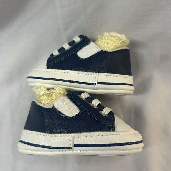Peknin - Made in Brazil - baby/newborn crib shoes with elastic laces. Size 0 - Picture 4 of 8